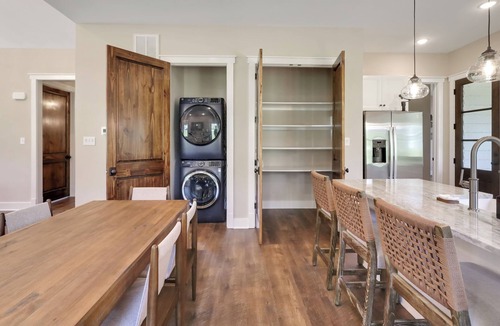 Harpers Ferry House | Brand new home in Historic Harpers Ferry - Barrel Sauna - Fire Pit - Luxury!