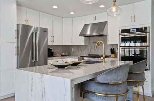 Green Valley House | ❤ BRAND NEW POOL, Clean 4BR/3BA Modern Chic Home ❤
