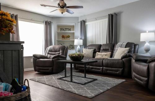 Table Rock House | Branson Resort Condo - 3 Miles to the Strip!
