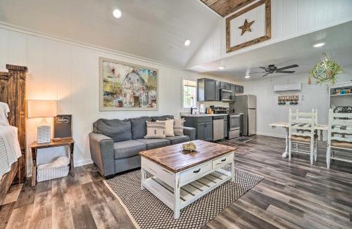 Broken Bow Apartment | Broken Bow Cabin on 15 Acres w/Stocked Fish Pond!