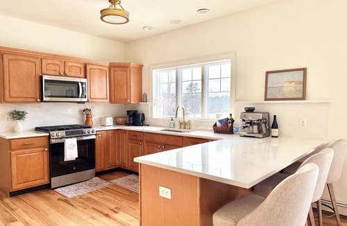 Brunswick House | Brunswick Lux 4BR Sunset River View with 4 Acres Big Lawn