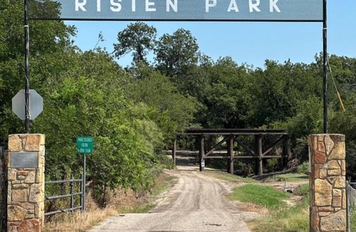 San Saba Hotel | Burnham's Lodging