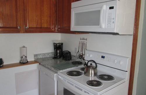 Franconia Condo | Cannon Mountain, NH. Slope side ski condo. 1 minute to Mittersill chairlift