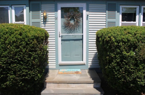 Centerville House | Cape Cod Beach House with central AC