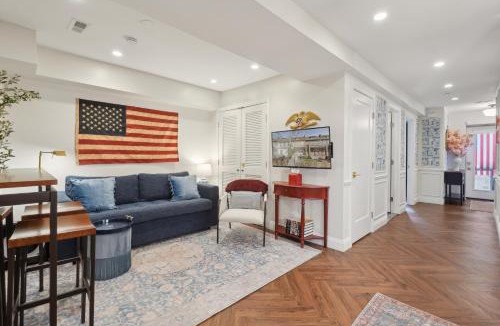 Hill East Bed & Breakfast | Capitol Hill Retreat with Free Parking, Short Walk to DC Metro