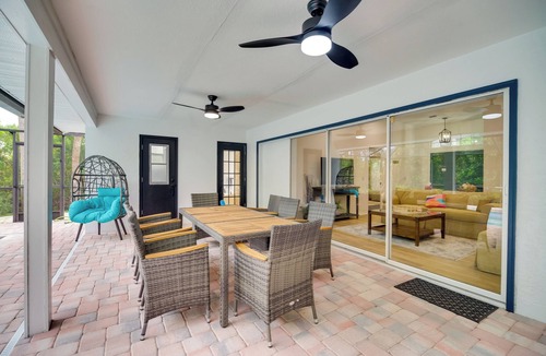Sebastian Highlands Cottage | 'casa Blanco' Escape w/Fire Pit in Sebastian!