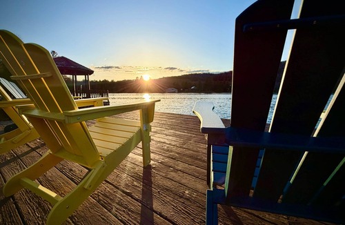 Eagle Bay House | Cedar - Big Moose Lakeside