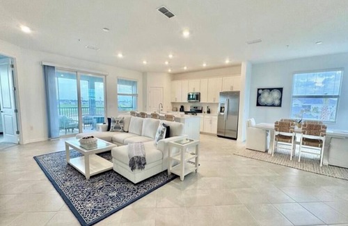 Punta Gorda Condo | Centrally-located coach home.