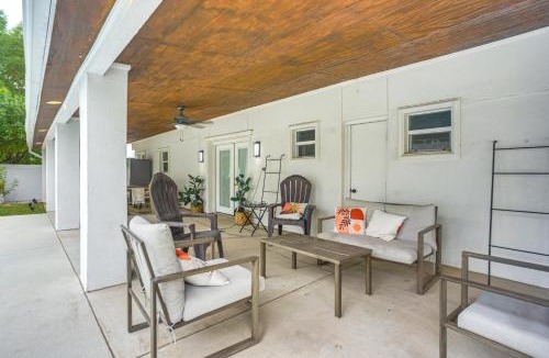 Eagle Pass House | Centrally Located Eagle Pass Home w/Pool!