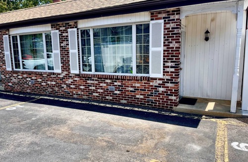 Swarthmore Apartment | Charming 1BR End Cottage Private Entrance Parking