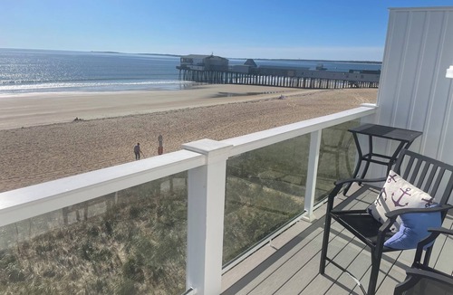 Jefferson Condo | Charming 2-bedroom condo with WiFi and AC in awesome Old Orchard Beach