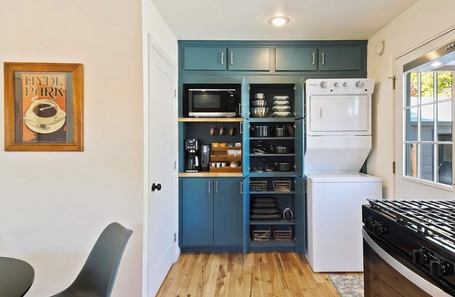 Sunset Cottage | Charming 2-bedroom RIVERWAY COTTAGE in marvelous Boise with AC, WiFi