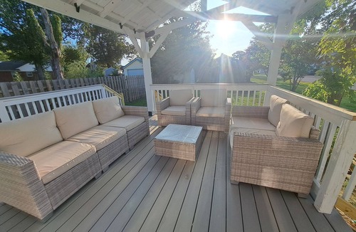 Colonial Beach Cottage | Charming 3 bed cottage in Colonial Beach; steps to beach, dining, and breweries