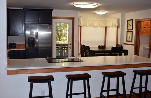 Nellysford House | Charming 3-bedroom house with hot tub and large deck