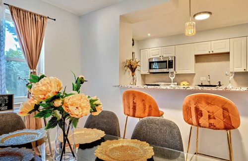 Towson House | Charming 4-bedroom in center of Towson