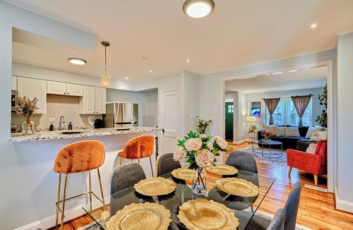 Towson House | Charming 4-bedroom in center of Towson