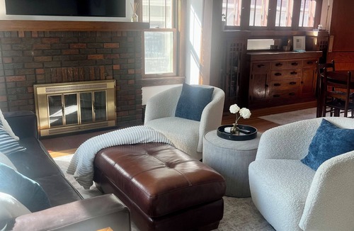 Kingfield House | Charming 4-Bedroom Minneapolis Retreat – Perfect for Your Getaway!