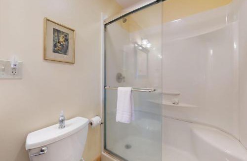 Castine House | Charming abode with water views, updated kitchen, & internet - dog-friendly