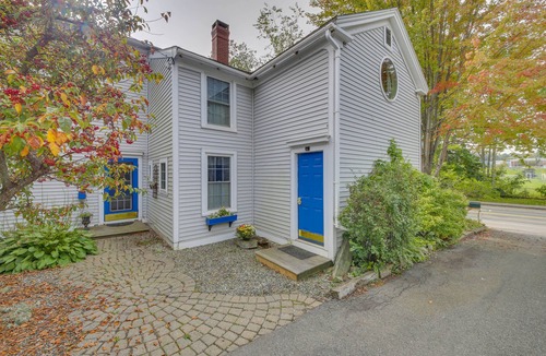 Belfast Apartment | Charming Belfast Home, Walk to Downtown!