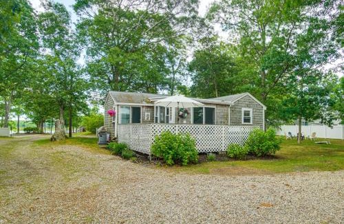 Monomoscoy Island House | Charming Cape Cod Water-View Cottage
