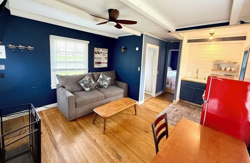 Bar Harbor Cottage | Charming cottage in Bar Harbor - Cozy fireplace, Kitchen, AC & Wi-Fi - Sleeps 6.