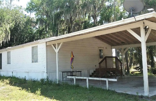 Okeechobee House | CHARMING FURNISHED MOBILE HOME ALL UTILITIES INCLUDED
