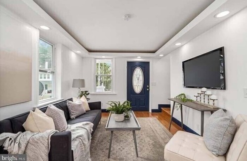 Rossville House | Charming home in Charm City close to harbor and hospitals