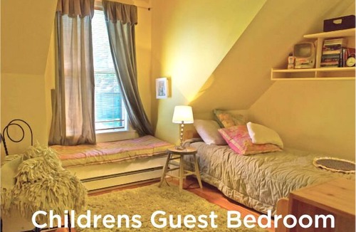 Wayne House | Charming, Private & Peaceful Waterfront Farmhouse, Studio and Camp