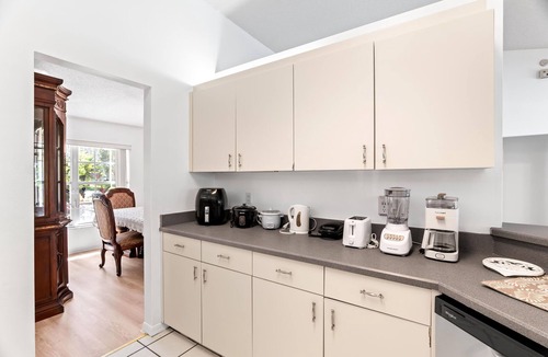 Interchange Square House | Charming Retreat in Palm Bay, FL