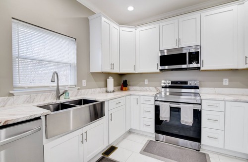 Corbin House | Chef's Kitchen - Family Escape Haven with a new look.