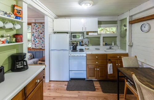 Boothbay Cabin | Chesuncook Cabin by Sea Maine