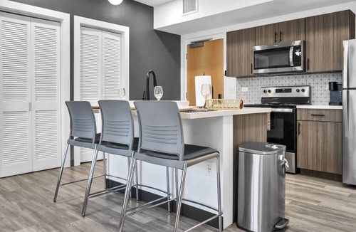 Zephyrhills Condo | Chic Wellness Retreat | 2 King Suites Near Tennis & Pickleball