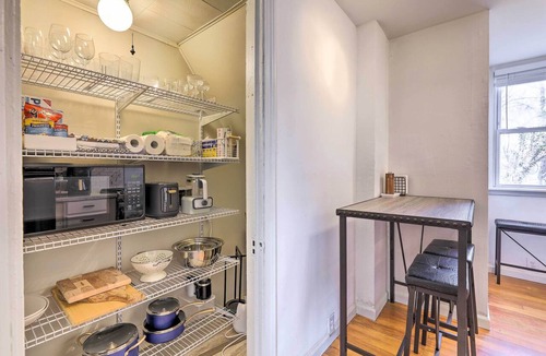 Northside Apartment | Cincinnati Vacation Rental: 6 Mi to Downtown!