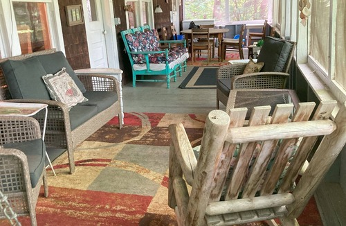 Bryant Pond Cabin | Classic Maine Wilderness Lodge Right on Shagg Pond - 10% off remaining dates