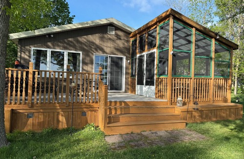 Hillman Cabin | Classically Charming, Quiet Lakeside Cabin less than 2 hours from the Cities