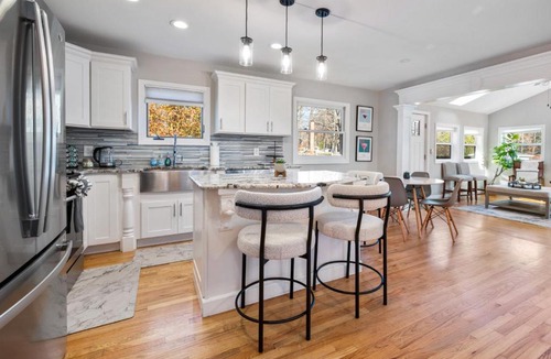 Geyser Crest House | Close to SPAC Saratoga Track and Downtown