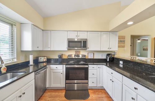 Plantations East Condo | Coastal Escape 3BR Condo Near Lewes Beach