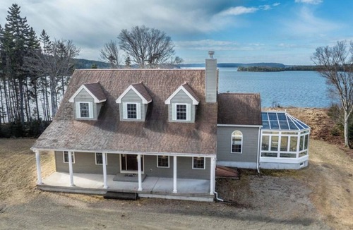 Roque Bluffs House | Coastal Escape at Clay Point Retreat - Water front - 3 Bedroom home - Sleeps 10