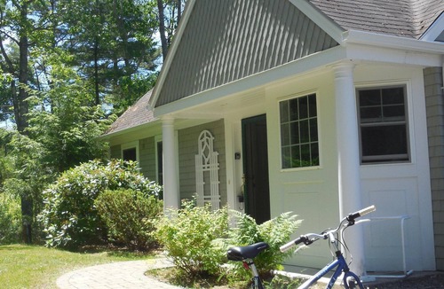 West Point House | Coastal Maine Fairway Cottage-near beaches, restaurants, golf, hiking, and more!
