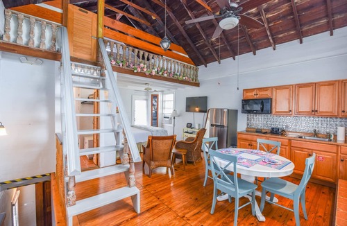 Historic Seaport Apartment | Coastal Rose - Private Pool & Near Duval