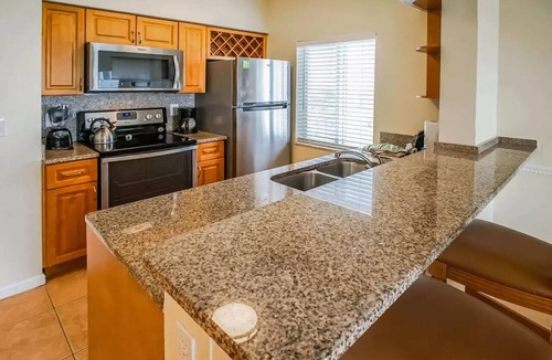 Port Canaveral Condo | Cocoa Beach Direct Oceanfront - Balcony - Pool - Kitchen - Near Pier