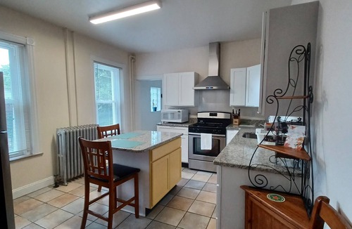 Allentown House | Comfort In The Heart Of Allentown