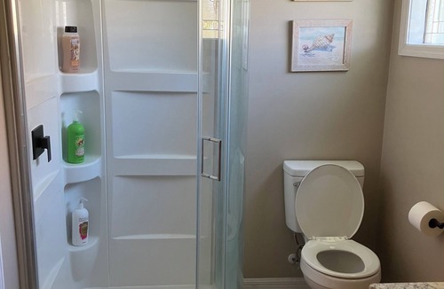 Rock Ridge Apartment | Comfortable 1-bedroom apartment close to Beach with AC- Vero Beach