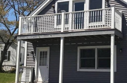 West Point Apartment | Comfortable & Cozy Getaway on Casco Bay
