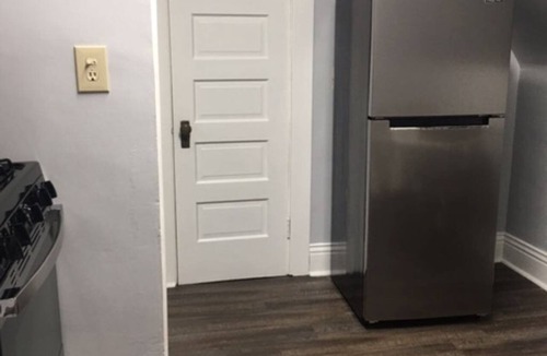 Springfield Apartment | Comfortable two bedroom unit, perfect for traveling professionals.