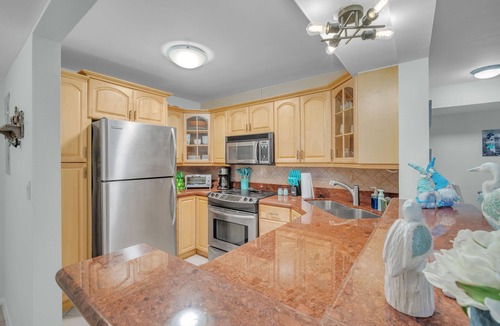 Pompano Isles Condo | Condo 1 min from the beach with nice balcony with great sunsets