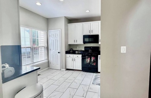 Tuscarora House | Contemporary Town-home with free parking at premises!