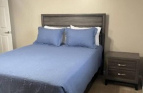 Marion Condo | Convenient Golf Course Condo!