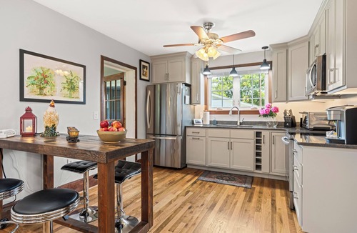 Oakpark House | Country Retreat Near Shenandoah & Old Rag - Family Friendly Getaway