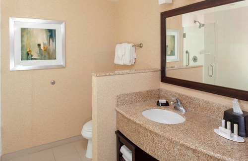 Downtown Memphis Hotel | Courtyard by Marriott Downtown Memphis